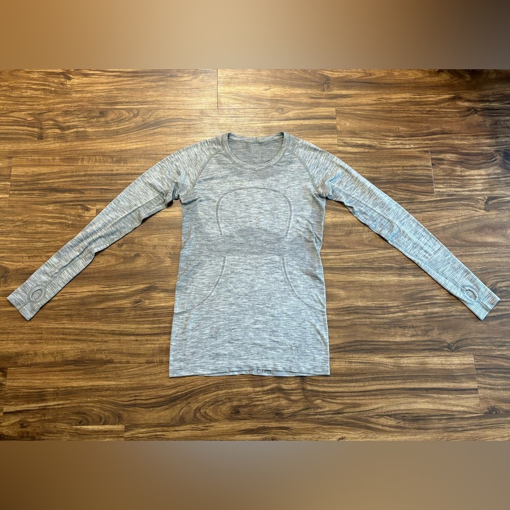 Lululemon Swiftly Tech Long-Sleeve Shirt Hip Length